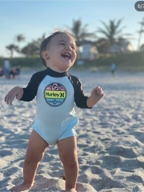 NWT $30 Nike x Hurley Dri-Fit Topaz Mint Long Sleeve Swim Suit 6 Month UPF50